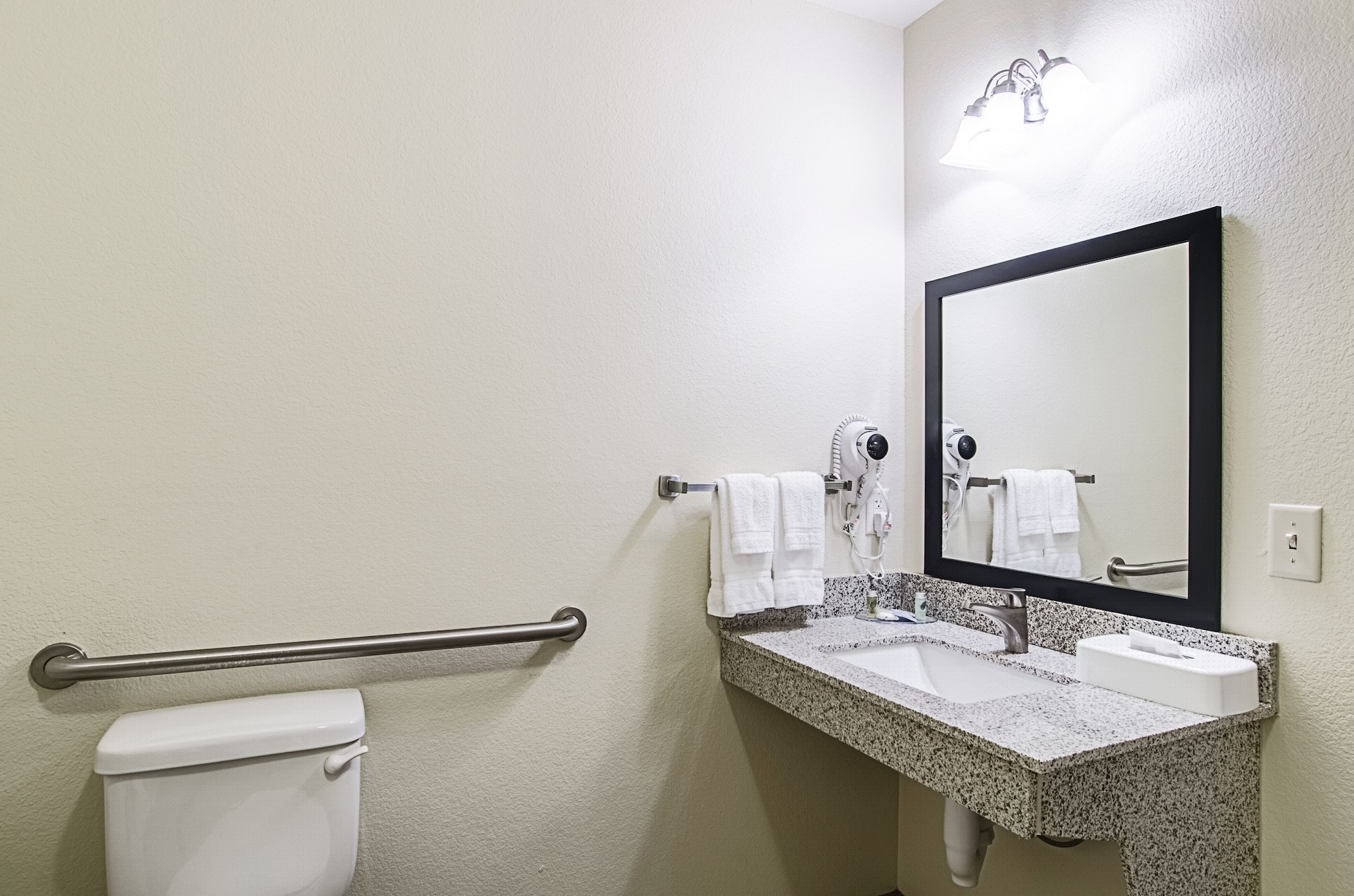 cobblestone inn and suites barron