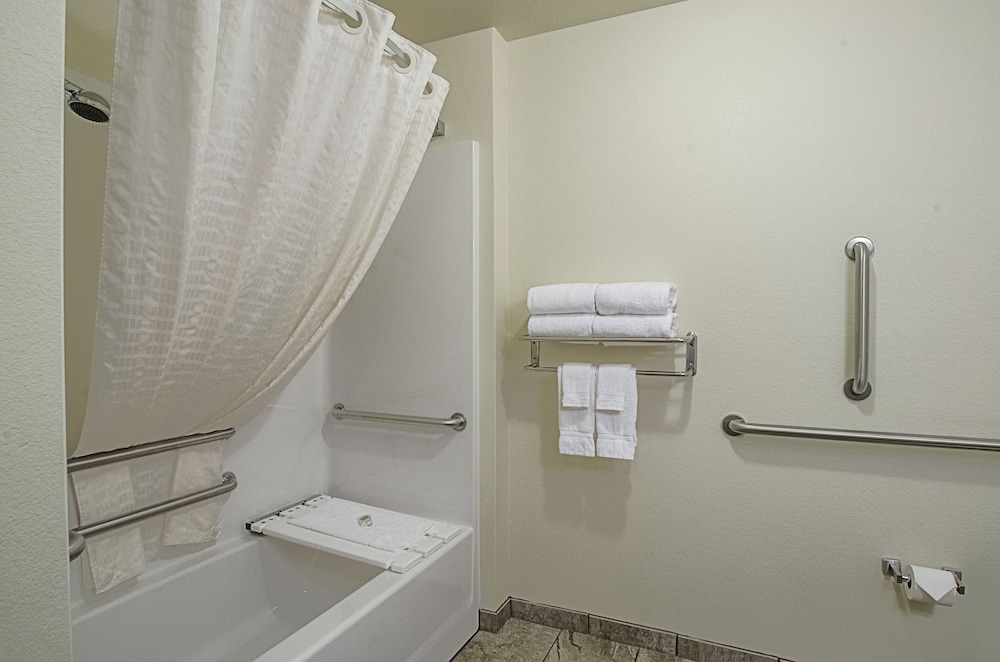 cobblestone inn and suites barron