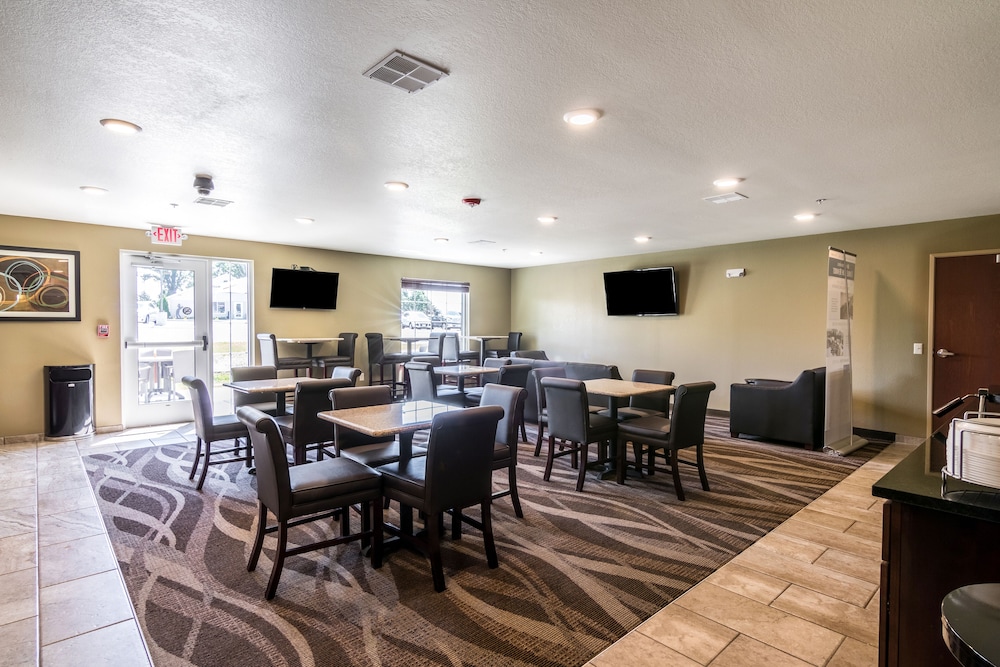 cobblestone inn and suites barron