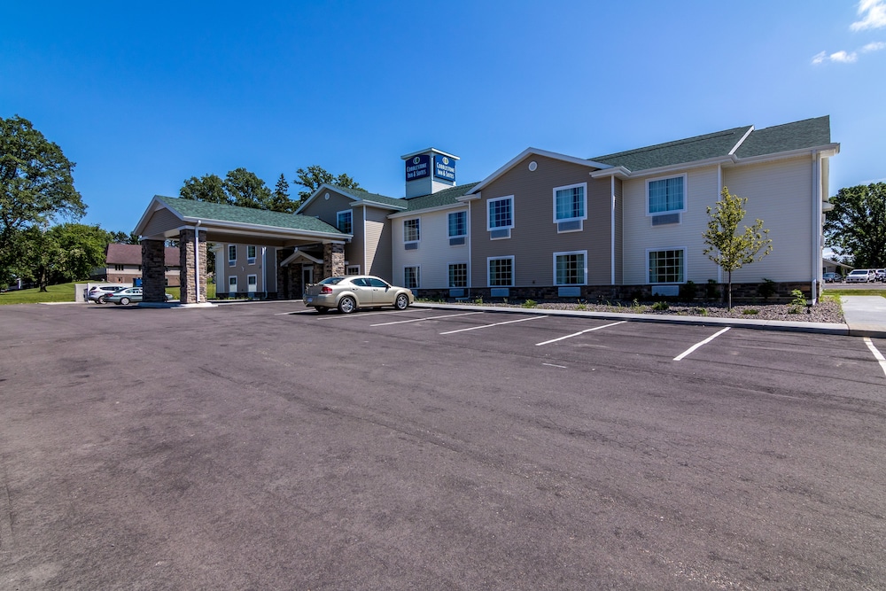 cobblestone inn and suites barron