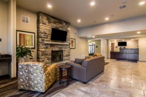 cobblestone inn and suites barron