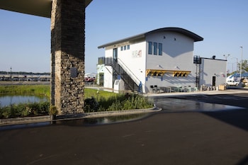 fairfield inn and suites by marriott detroit lakes