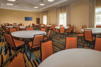 fairfield inn and suites by marriott washington