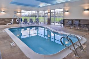 Fairfield Inn & Suites By Marriott Eugene East/Springfield,Eugene>>Cottage Grove,3 star