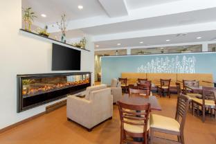 sleep inn and suites middletown goshen