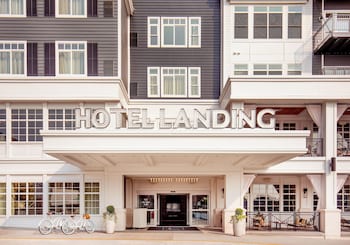 The Hotel Landing,Long Lake>>Downtown Minneapolis,5 star