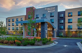 Fairfield Inn & Suites By Marriott Nashville Hendersonville,Henderson>>Gallatin,2.5 star