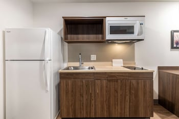 extended stay america suites minneapolis fridley