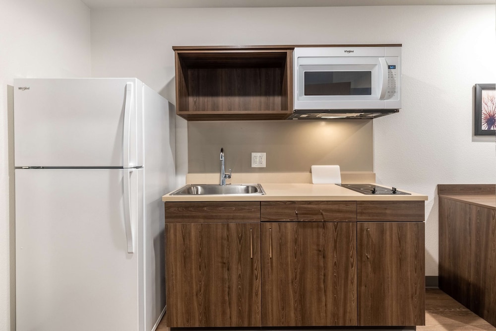 extended stay america suites minneapolis fridley