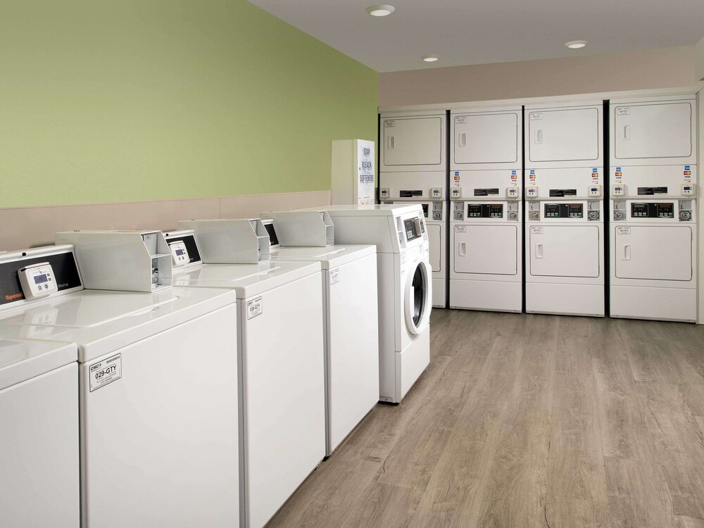 extended stay america suites minneapolis fridley