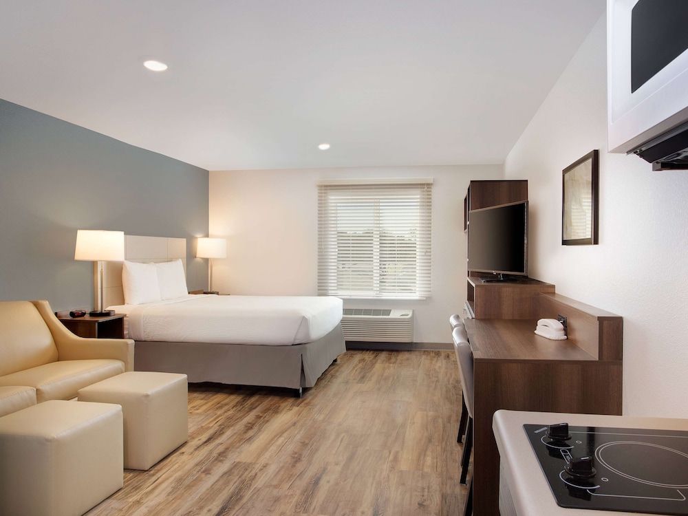 extended stay america suites minneapolis fridley