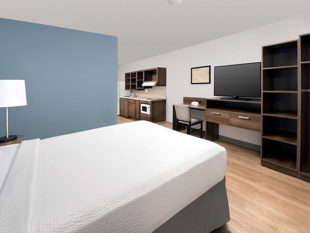 extended stay america suites minneapolis fridley