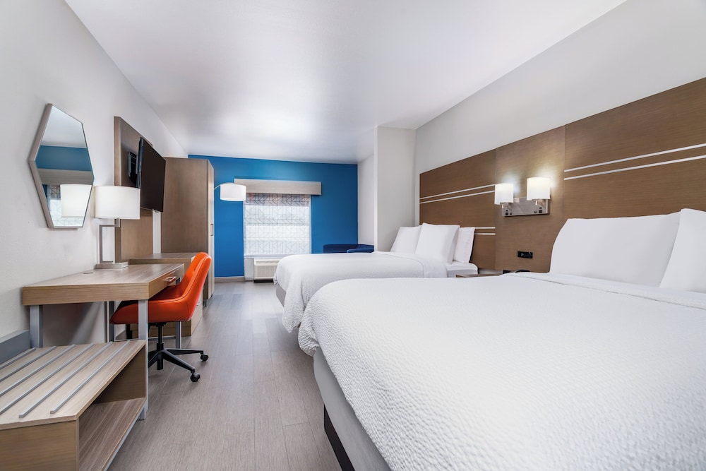 holiday inn express and suites memphis arpt elvis presley blv