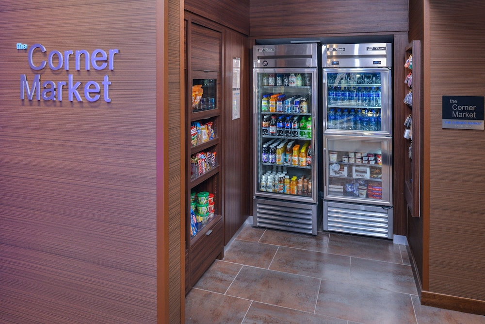 fairfield inn and suites by marriott coralville