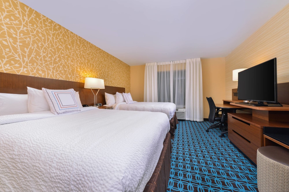 fairfield inn and suites by marriott coralville