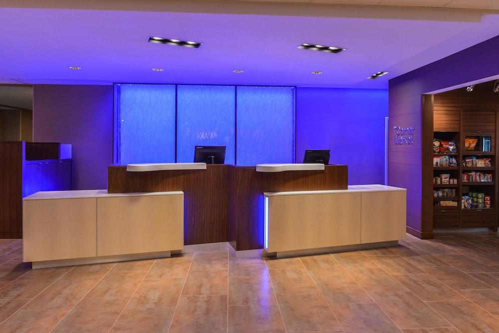 fairfield inn and suites by marriott coralville