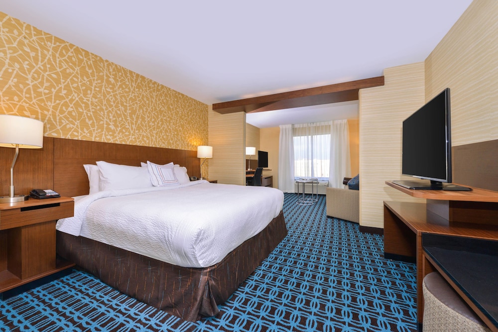 fairfield inn and suites by marriott coralville
