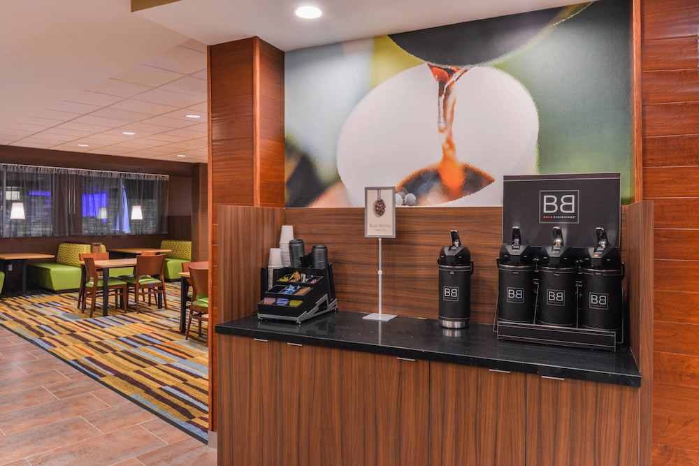 fairfield inn and suites by marriott coralville