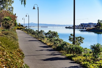 ac hotel by marriott san francisco airport oyster point waterfront