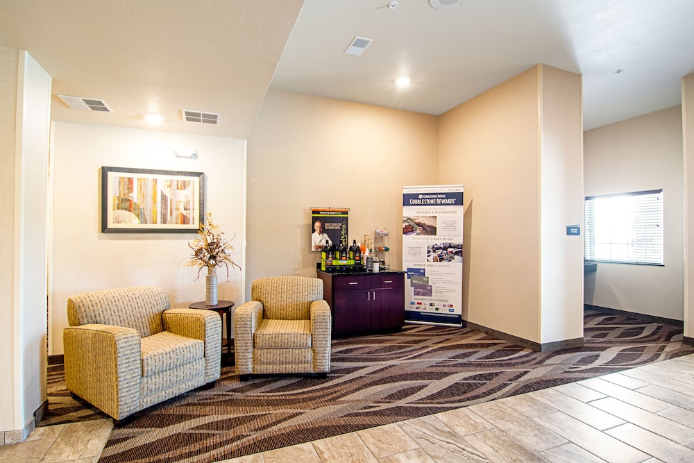cobblestone hotel and suites paxton