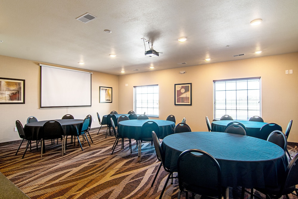 cobblestone hotel and suites paxton