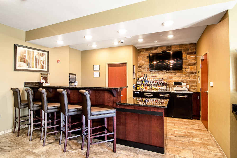 cobblestone hotel and suites paxton