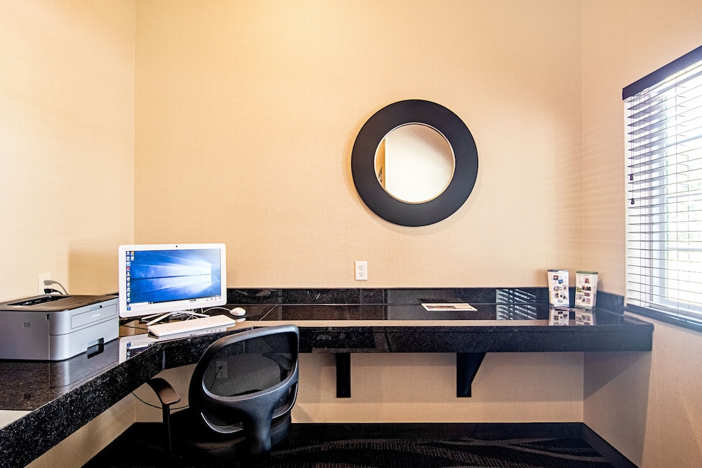 cobblestone hotel and suites paxton