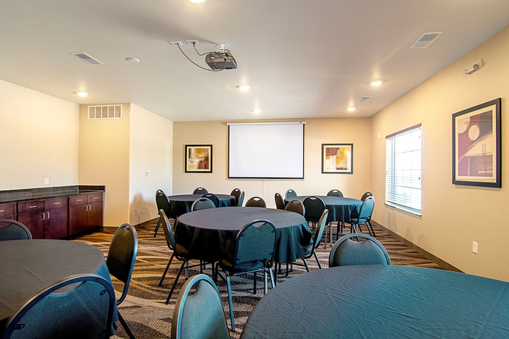 cobblestone hotel and suites paxton