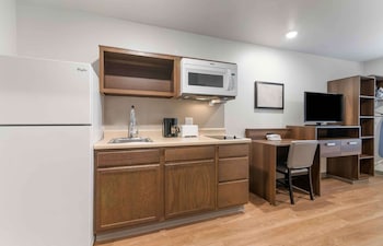 extended stay america suites nashua merrimack