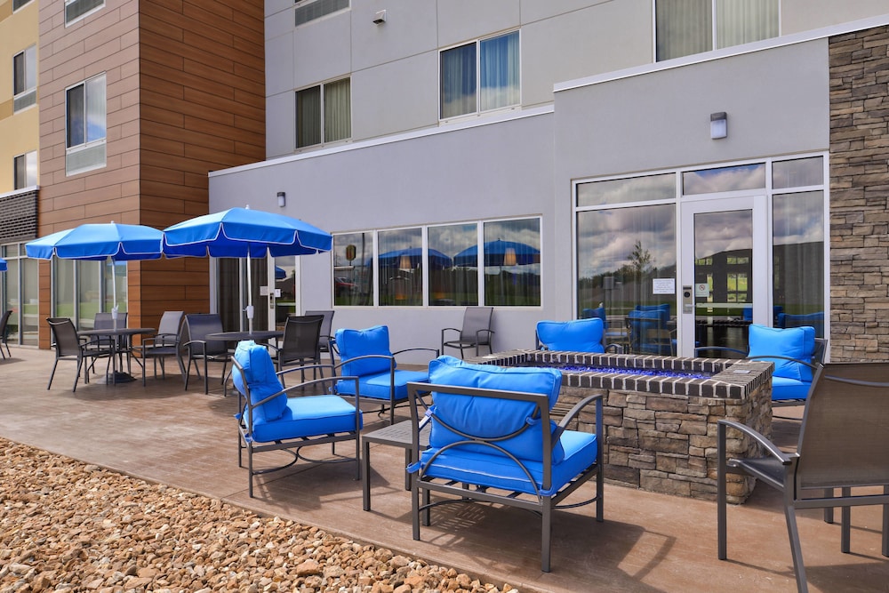 Fairfield Inn & Suites By Marriott Warrensburg,Johnson County>>Clinton,3 star
