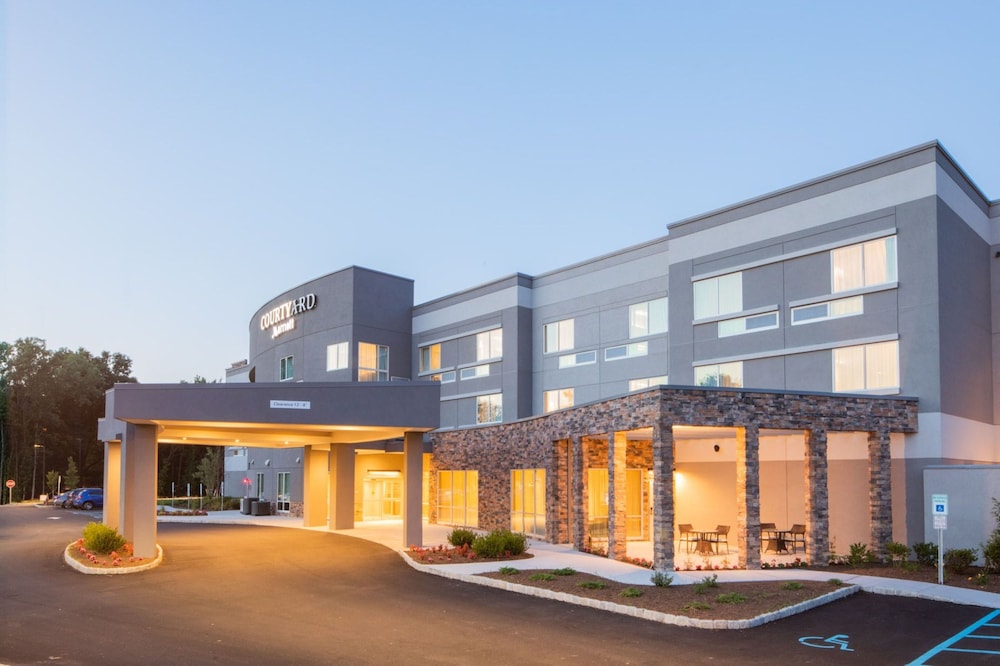courtyard by marriott wayne fairfield