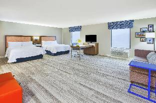 hampton inn and suites oakwood village cleveland