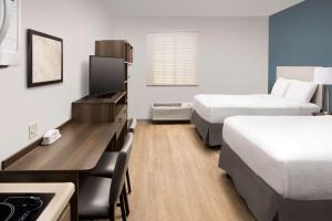 woodspring suites miami southwest