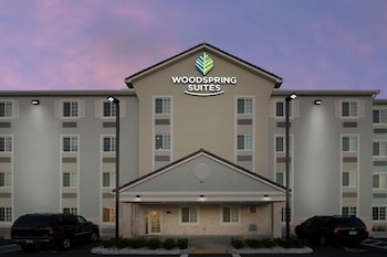Woodspring Suites Miami Southwest,Country Walk>>Coopertown,3 star