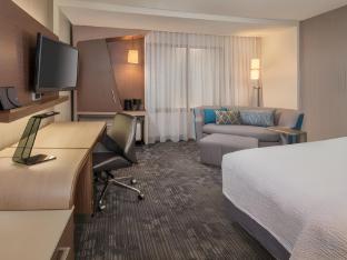 courtyard by marriott houston sugar land lake pointe