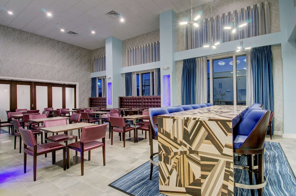 hampton inn and suites boston stoughton