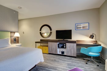 hampton inn and suites boston stoughton