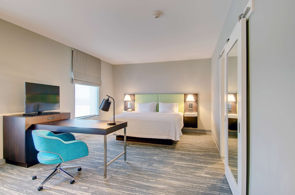 hampton inn and suites boston stoughton