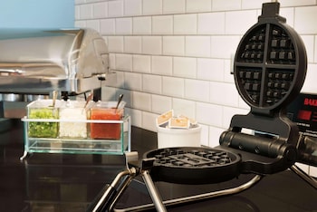 country inn and suites by radisson indianola ia