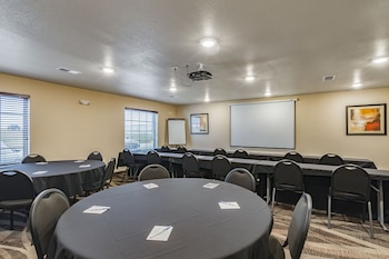 Cobblestone Inn & Suites - Lamoni,Decatur County>>Bethany,3 star