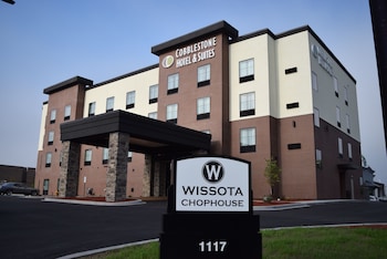 cobblestone hotel and suites stevens point
