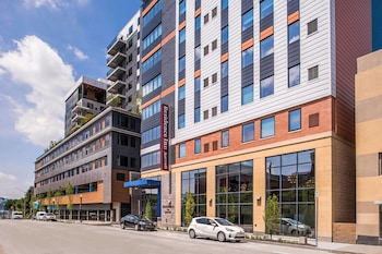 Residence Inn Pittsburgh Oakland/University Place,Pittsburgh>>Allegheny County,3 star