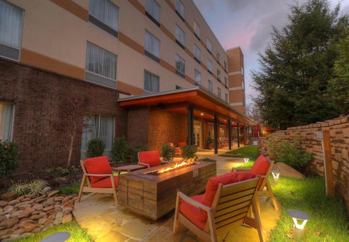 fairfield inn and suites by marriott gatlinburg downtown