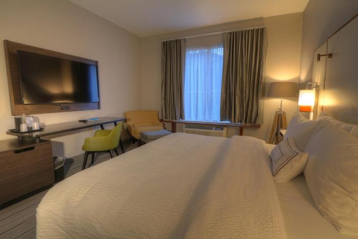 fairfield inn and suites by marriott gatlinburg downtown
