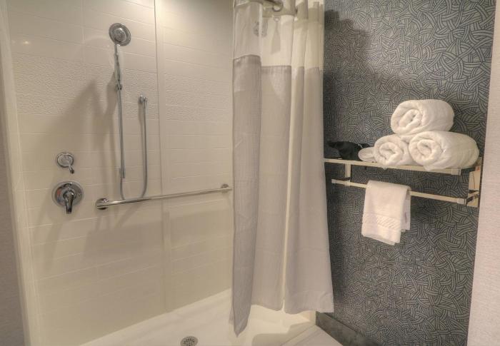 fairfield inn and suites by marriott gatlinburg downtown