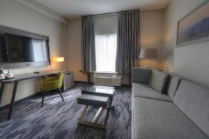 fairfield inn and suites by marriott gatlinburg downtown