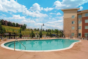 fairfield inn and suites by marriott boulder broomfield interlocken