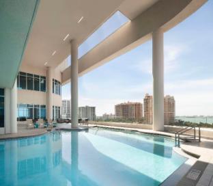 embassy suites by hilton sarasota fl