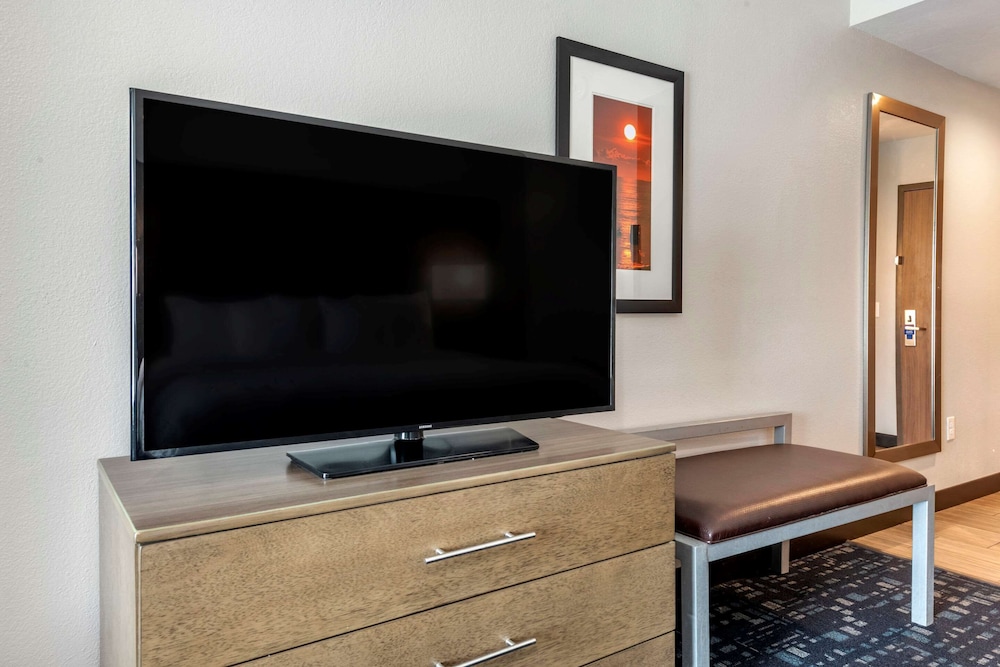 comfort suites fort lauderdale airport and cruise port