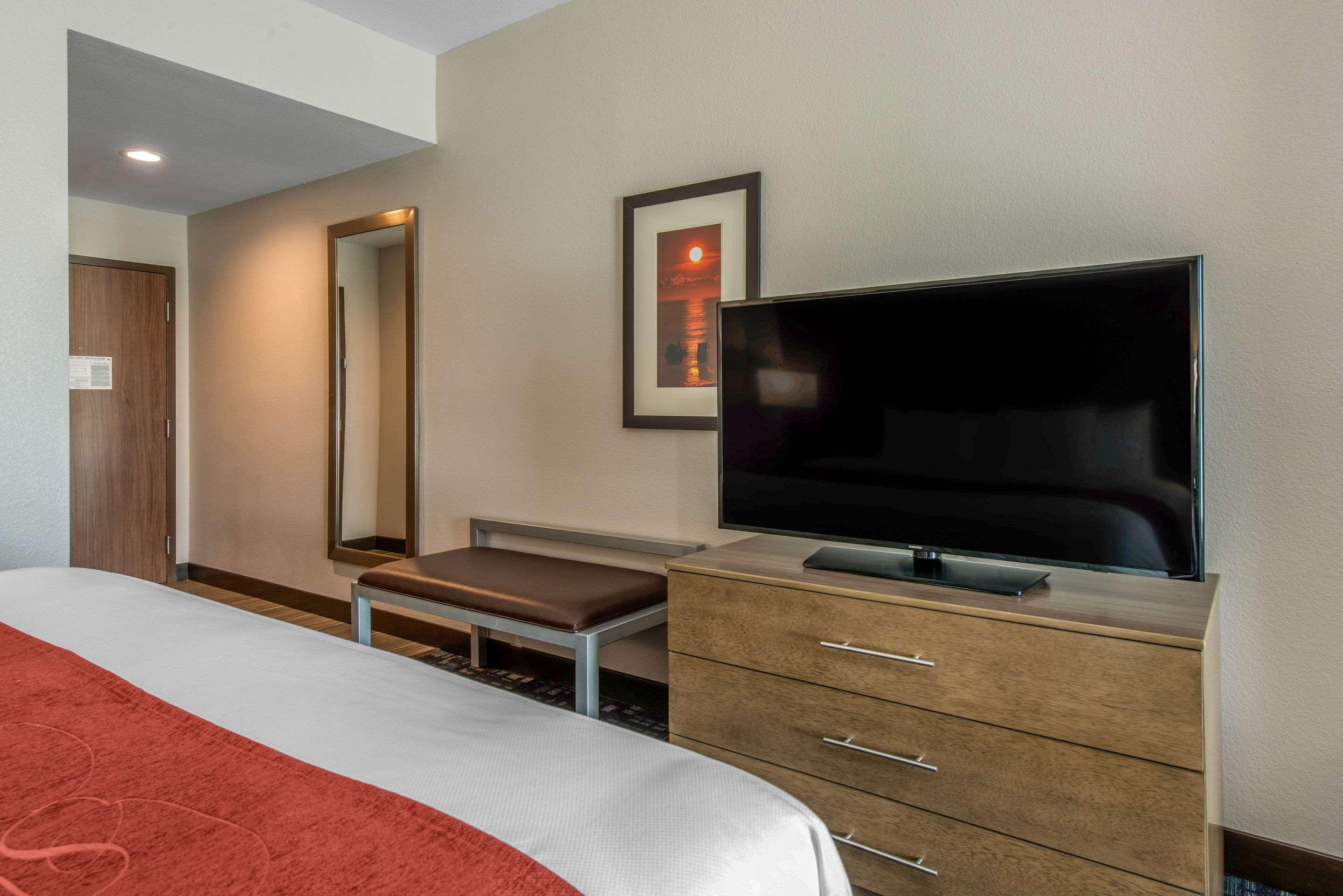 comfort suites fort lauderdale airport and cruise port